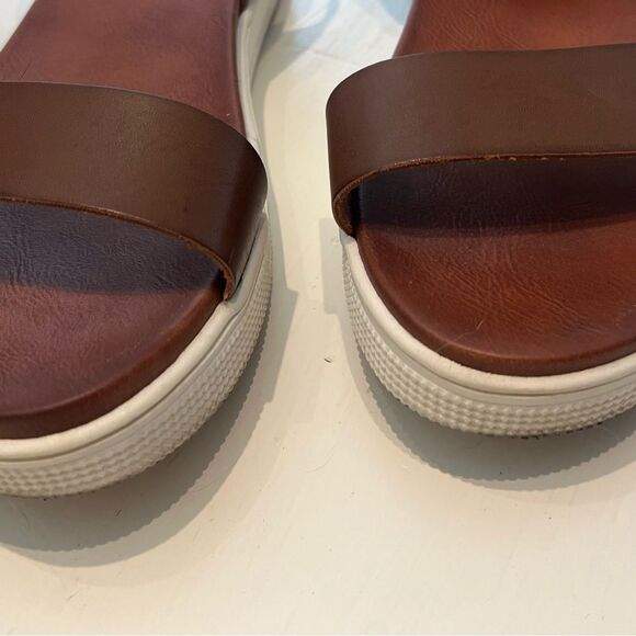 Mia Ellen Cognac Platform Sandals Sz 10 Straps Buckle Like New - Picture 7 of 8